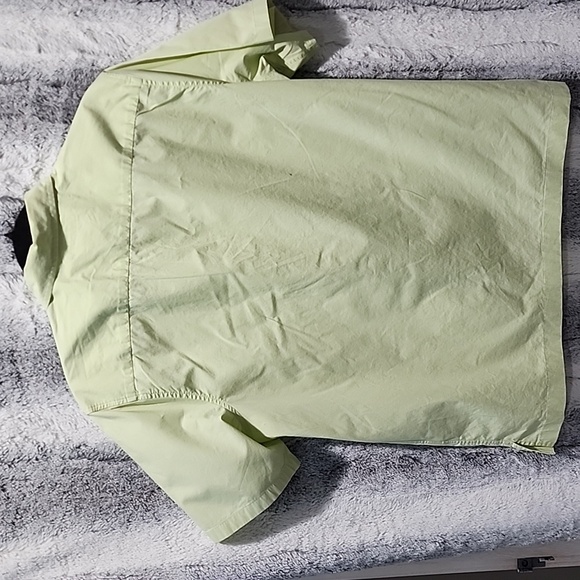 BANANA REPUBLIC MEN'S BUTTON DOWN SHORTS SLEEVE SIZE M ,LIGHT GREEN - Picture 3 of 9